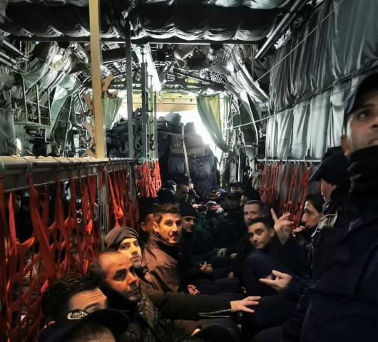 طبيب اردني متوجها للانقاذ في سوريا: قلوبنا معكم