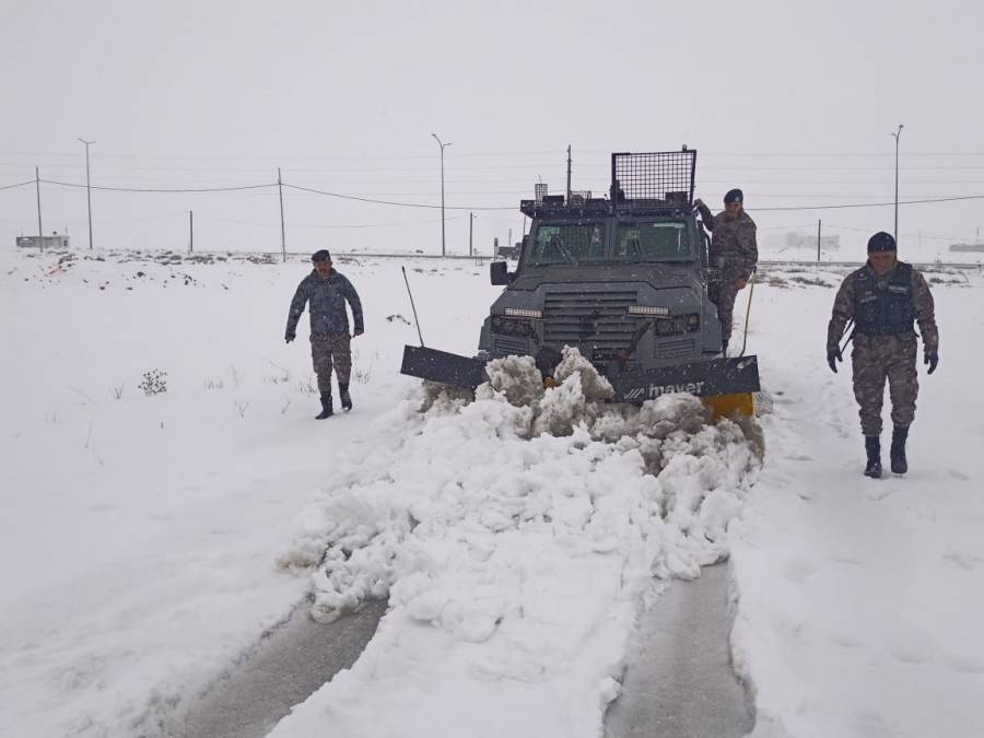 مديرية الأمن العام تحذر من تشكل الصقيع وخطر الانزلاق
