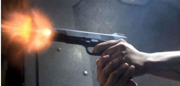 الأردن.. رجل يفتح النار على زوجته والأخيرة تسقط حقها