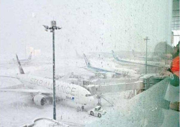 118 رحلة جوية ملغاة باليابان بسبب هطول الثلوج