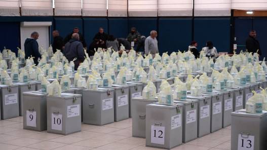 قبرص تشهد الأحد جولة حاسمة من الانتخابات الرئاسية