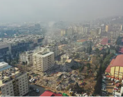 تبعات الزلزال الكبير.. غربلة عنيفة لقطاع العقارات في تركيا