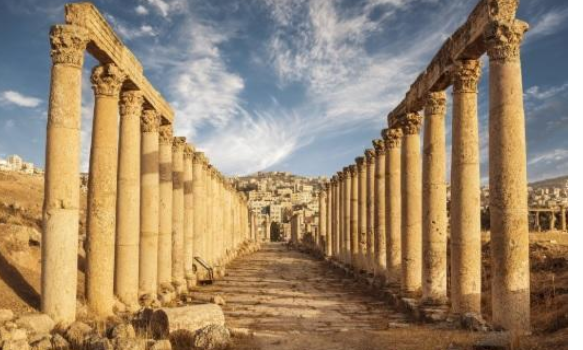 تنشيط السياحة تستخدم الذكاء الاصطناعي للترويج للأردن