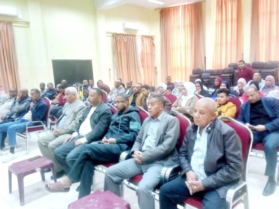 نادي غور  الصافي ينظم جلسة تعريفية بجائزة الحسين بن عبدالله الثاني للعمل التطوعي