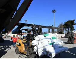 طائرة سعودية تحمل مساعدات إغاثية تهبط في سوريا