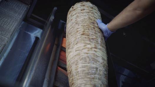 مستشفى جرش تعامل مع 120 حالة اشتباه بالتسمم وإغلاق مطعم احترازيا