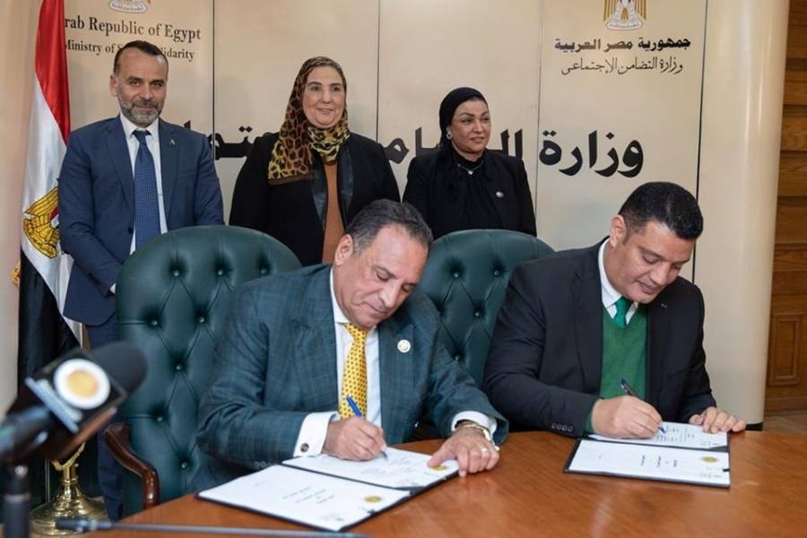 في بروتوكول تعاون.. الشعب الجمهوري يحول أماناته كمقرات لوزارة «التضامن» لتسهيل حصول المواطنين على خدمات الوزارة