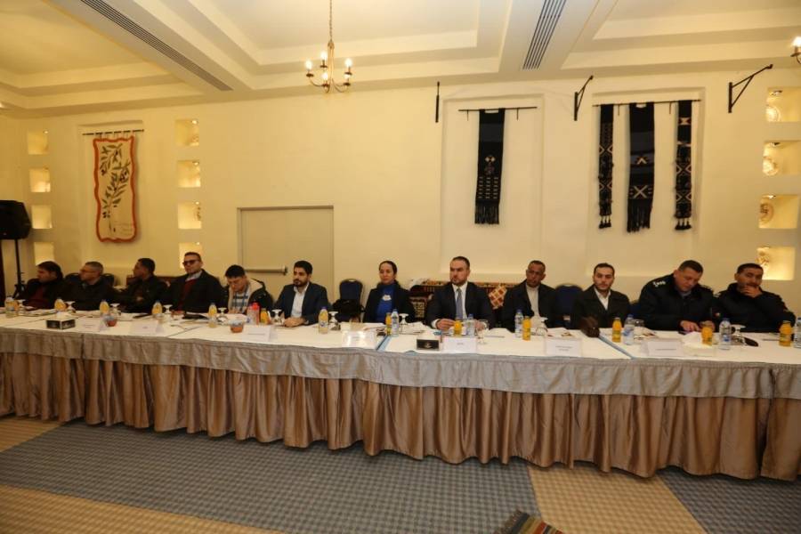 مناقشة محاور الخطة الاستراتيجية للسياحة في البترا