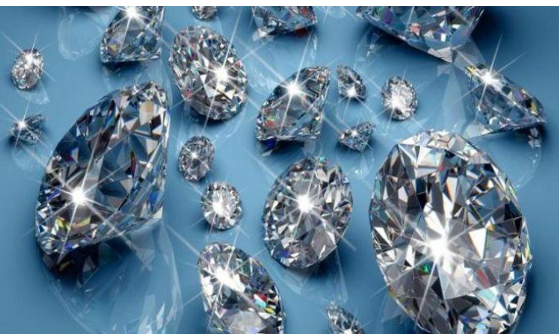 تجارة الماس تلمع في دبي.. 37 مليار دولار في 2022