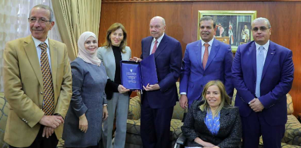 رئيس مجلس الأعيان يتسلم التقرير السنوي لحالة حقوق الإنسان في الأردن