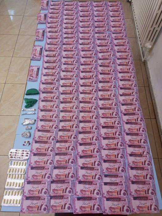 مكافحة المخدرات تطيح بشبكة جرمية زيفت وروجت ورقة الخمسين دينار الجديدة .. تفاصيل