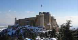 حي تركي عمره 5 الآف عام يقف صامدا أمام الزلزال المدمر