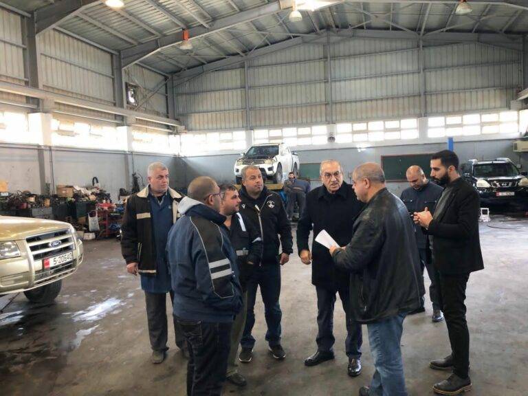 أبو السمن يتفقد عددا من مديريات الأشغال