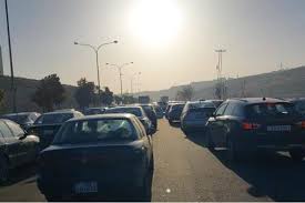 ازدحام مروري خانق في شارع الأردن