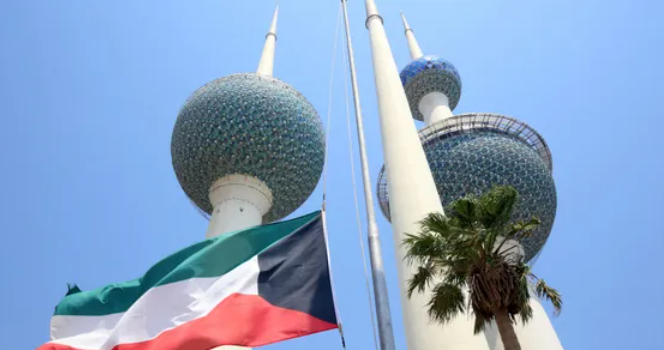 فيتش تستبعد إنجاز صفقة الأهلي الكويتي والخليج قبل نهاية 2023