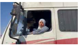 الدعجة أول سيدة تحمل رخصة قيادة جميع المحاور في إقليم الجنوب