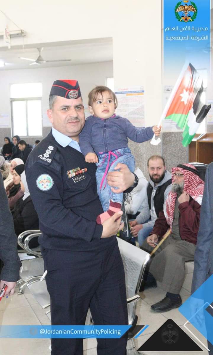 الشرطة المجتمعية تقيم فعاليات في إقليم الوسط