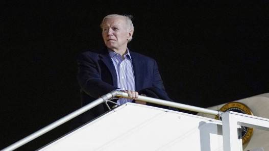 وصول الرئيس الأميركي جو بايدن إلى بولندا