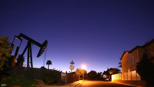 خام برنت يتراجع وسط ترقب لمحضر اجتماع الفيدرالي