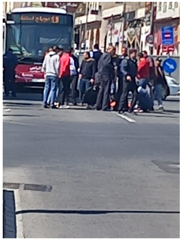 إصابة بحادث سير بين دراجة نارية والباص السريع في عمان