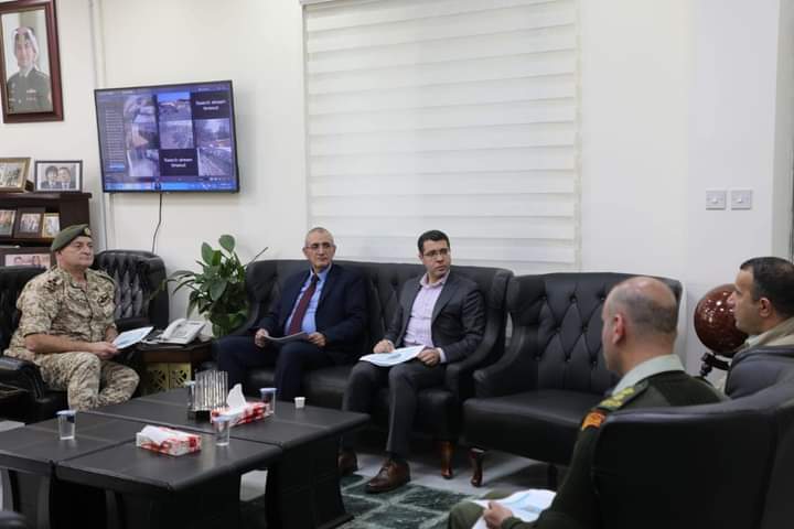 مدير عام الخدمات الطبية الملكية يترأس اجتماع مجلس أمناء معهد تكنولوجيا الأجهزة الطبية