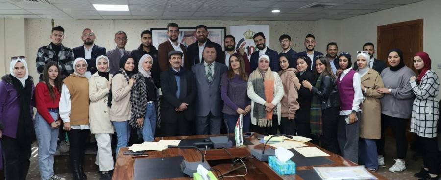 بترا تختتم دورة صحفية تأسيسية لطلبة الإعلام في جامعة الزرقاء