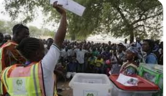 الناخبون في نيجيريا يدلون بأصواتهم لانتخاب رئيس جديد