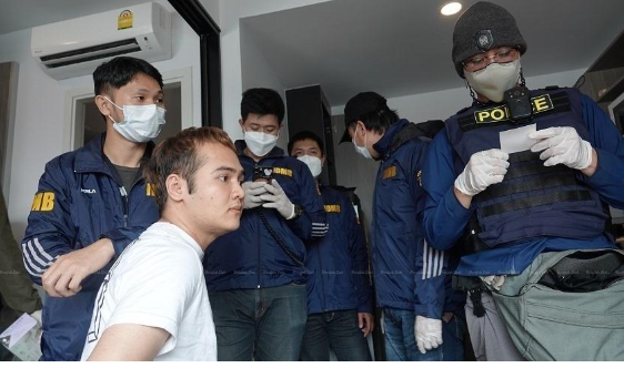 ضبط زعيم مخدرات رغم تحوله لرجل وسيم