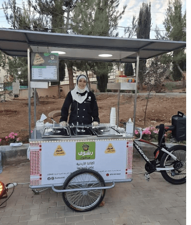 اغلاق محل ساجدة للرشوف.. والأخيرة: سقى الله أيام العرباية