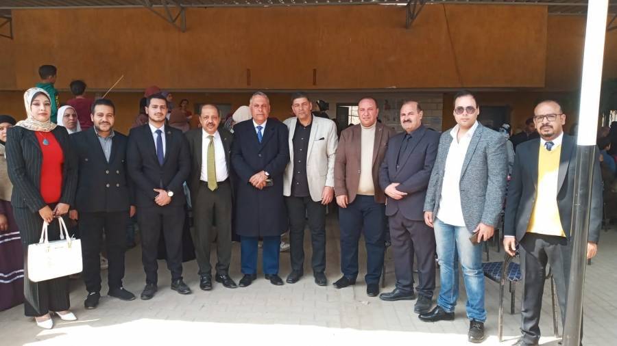 الشعب الجمهوري يشكل لجنة القوافل الطبية الدائمة لتنفيذ مبادرة جيزة بلا مرض ..بلا ألم وينظم قافلة طبية بكرداسة