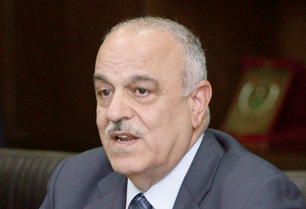 “مالية الأعيان” تطالب بشمول 60 ألف عائلة لشبكة الأمان الاجتماعي