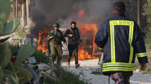 شهيد ونحو 100 إصابة باعتداءات الاحتلال ومستوطنين في نابلس