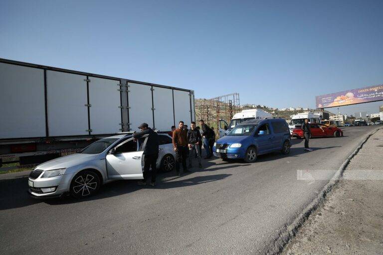 الاحتلال يشدد حصاره على نابلس