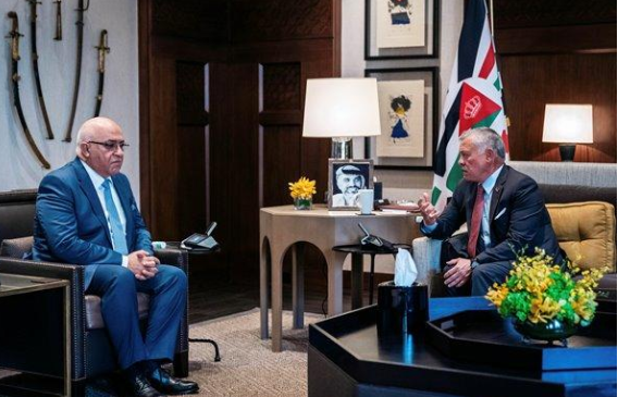 الملك يؤكد أن الأردن ماض في مسيرة التحديث