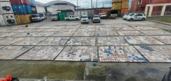 دولة تحبط تهريب نحو 9 أطنان من الكوكايين