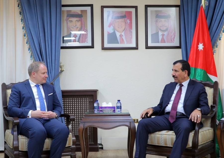 الخلايلة يبحث ووفد ليتواني تعزيز التعاون الثُنائي