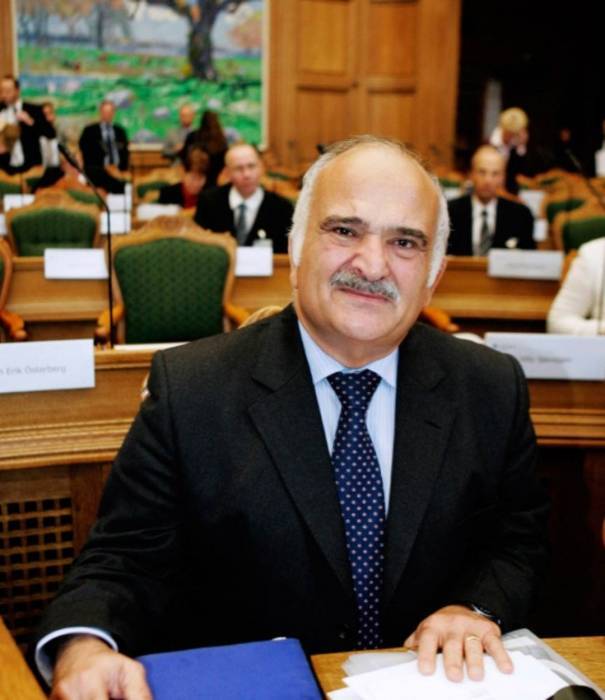 الأمير الحسن: المساعدات وبرغم دورها الفعّال إلا أنها ليست حلاً للأزمات