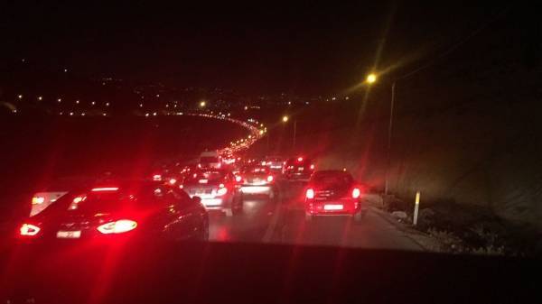 ازمة سير خانقة على طريق جرش  عمان