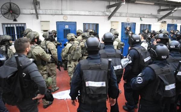 الأسرى يواصلون خطواتهم الاحتجاجية لليوم الـ19