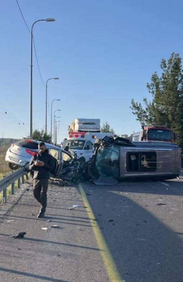 حادث مروع على طريق رام الله يودي بحياة 3 فلسطينيين