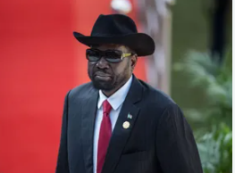 رئيس جنوب السودان يقيل وزير الداخلية وزوجة رياك مشار