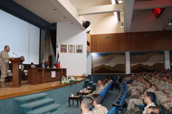 وزير الخارجية: مبادرة أردنية لإيجاد حل سياسي للأزمة السورية