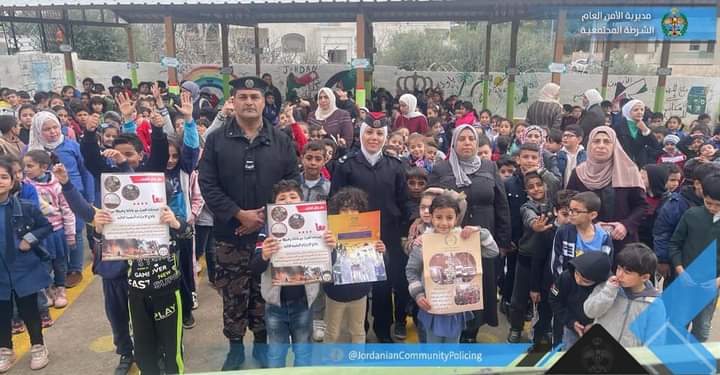 الشرطة المجتمعية تقيم فعاليات مجتمعية في إقليم الوسط
