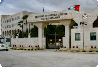 الحكومة تتعاقد مع شركة لمقابلة وظائف الخارجية والدبلوماسيين وثائق