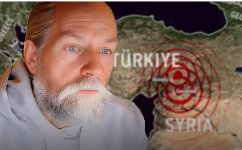 مطارد على كل حرف.. العالم الهولندي غاضباً: زلزال مدمر آخر