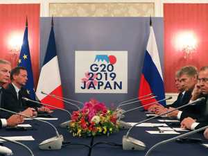 لقاء مرتقب.. بوتين على طاولة واحدة مع قادة الغرب