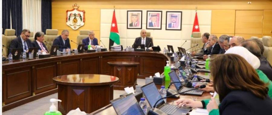 عاجل الخصاونة يوجه لضبط الأسعار في رمضان