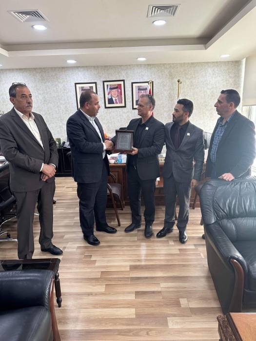 وفد من شباب الجمعية الاسترالية الاردنية  يشارك في معسكرات الحسين الصيفية 2023