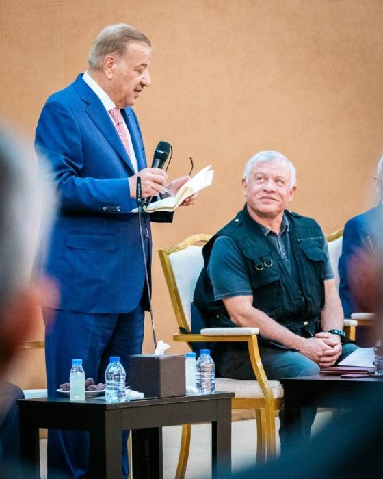 الملك يلتقي بالمفرق ممثلين من عشائر بني حسن بضيافة رئيس مجلس النواب السابق النائب عبدالكريم الدغمي