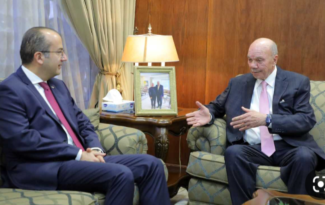 رئيس مجلس الأعيان يلتقي السفير التركي